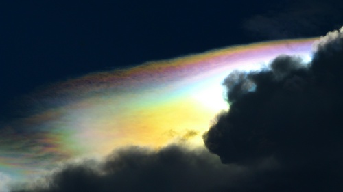 irridiscence cloud